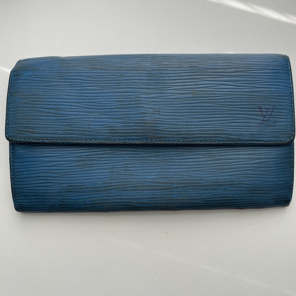 Louis Vuitton Blue Epi Leather Long Wallet - Picture 1 of 14